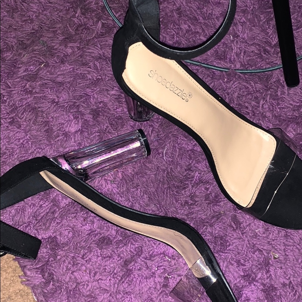 Heels - Picture 2 of 2
